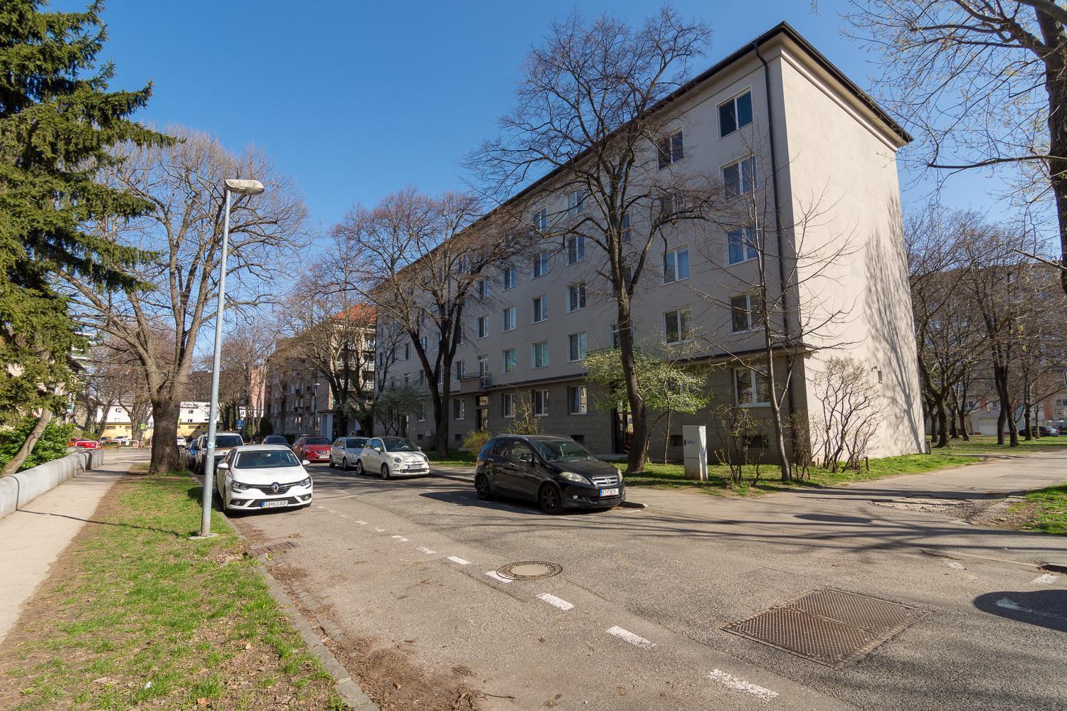 Apartment Anna Bratislava Eksteriør bilde